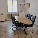 Maison, Terrasse, Parking, 4lits, Et Canape Lit, 7personnes בית נופש פואטייה
