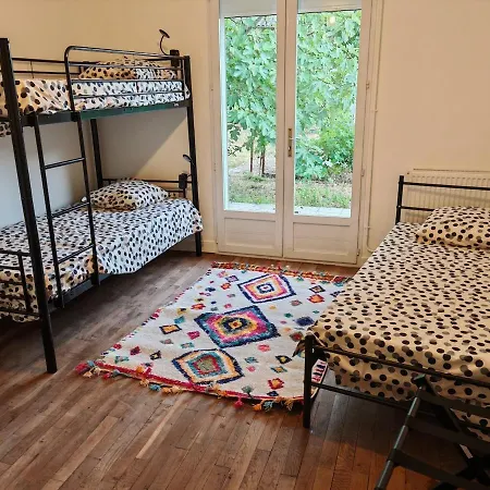 Maison, Terrasse, Parking, 4lits, Et Canape Lit, 7personnes بيت للعطل بواتييه