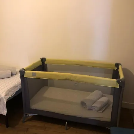 Holiday home Maison, Terrasse, Parking, 4lits, Et Canape Lit, 7personnes *