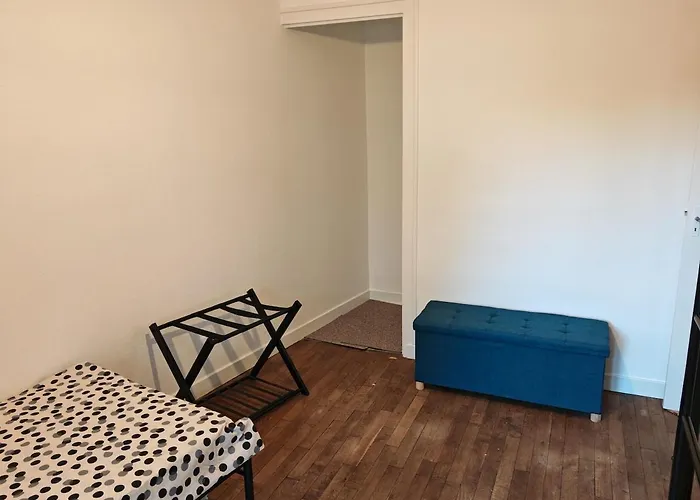 Maison, Terrasse, Parking, 4lits, Et Canape Lit, 7personnes *