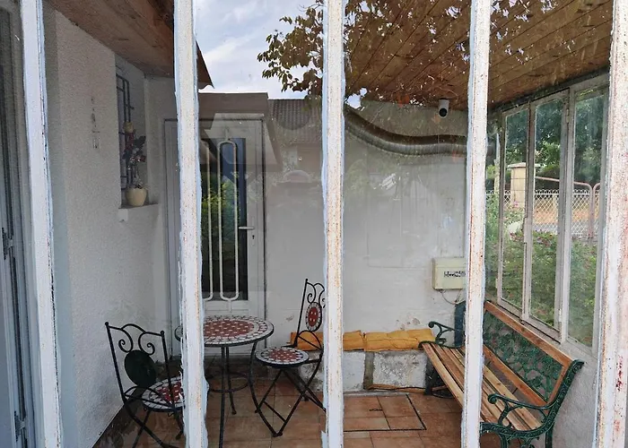 Maison, Terrasse, Parking, 4lits, Et Canape Lit, 7personnes بيت للعطل