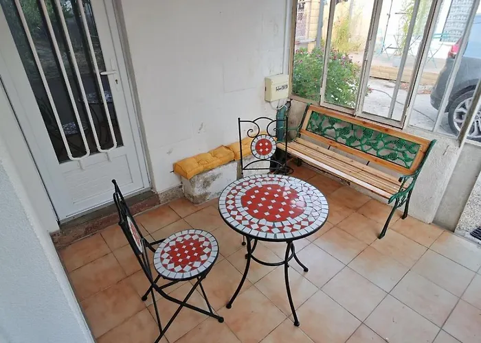 Maison, Terrasse, Parking, 4lits, Et Canape Lit, 7personnes Holiday home *